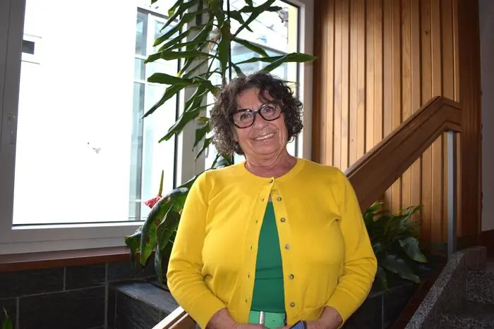 Ilse Schmalix würde sich mehr Bäume und konsumfreien Raum am Stadtplatz wünschen
