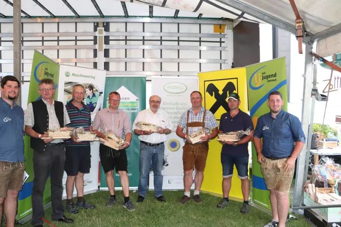 Jury des Landesentscheids mit Oberrichter Gottfried Schilling (zweiter von rechts)