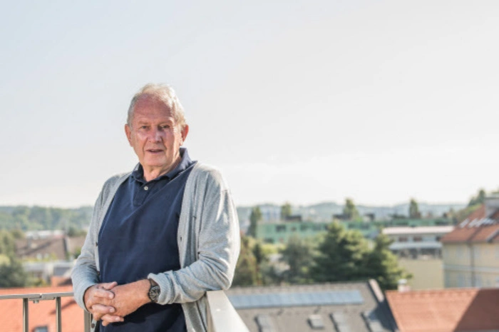 Die Rennlegende Helmut Marko wird zum Hotelier: am Kaiser-Franz-Josef-Kai lässt er ein Hotel errichten und ist daher auch unter unseren Nominierten in der Kategorie Wirtschaft und Forschung. 