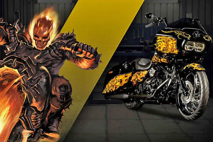 Der Ghost Rider sattelt standesgemäß eine Road Glide mit Flammenmuster.