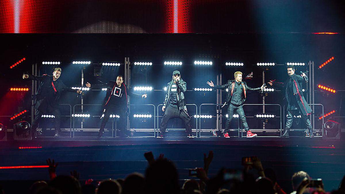 Die Backstreet Boys Nick Carter , Howie Dorough, Alexander James McLean, Brian Littrell und Kevin Richardson