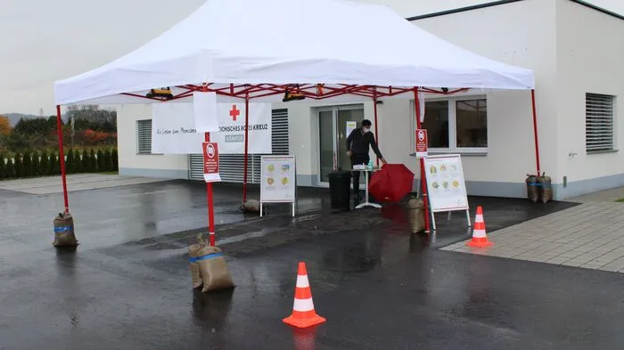 Am Dienstag hat auf dem Areal der Kühnsdorfer „Ärzteschmiede“ auch im Bezirk Völkermarkt eine Covid19-Teststation ihren Betrieb aufgenommen.