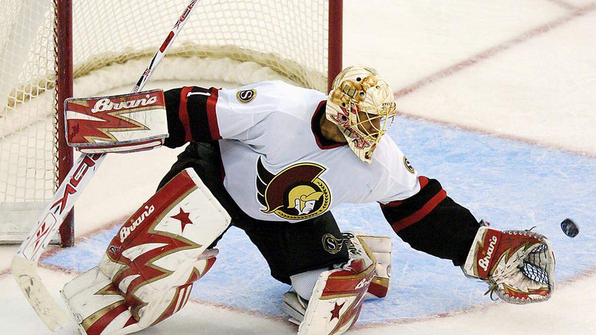 Ray Emery  im Dress der Ottawa-Senators im Jahr 2006