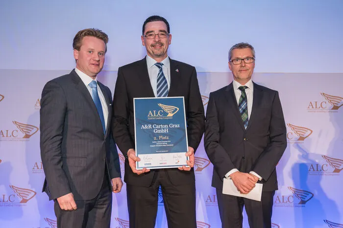 Platz 2 in der Kategorie "internationale Unternehmen" ging an A&amp;R Carton. Im Bild: Geschäftsführer Peter Szabo.