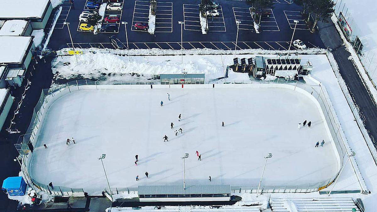 Das Brucker Eisstadion erfreut sich großer Beliebtheit