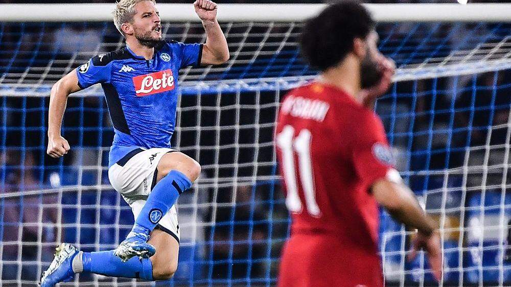 Dries Mertens und der SSC Napoli gewannen das Auftaktspiel gegen Mo Salahs Liverpool mit 2:0 