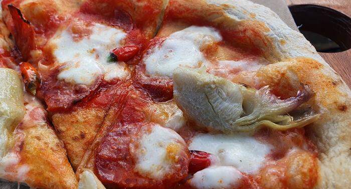 Quest erfolgreich abgeschlossen: Wenn eine Pizza die Welt retten kann, dann sollte sie circa so ausschauen