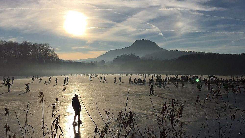 Am Freitag soll der Hörzendorfer See zum Eislaufen freigegeben werden