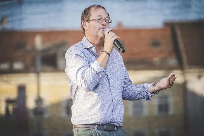 DJ Erich Fuchs sorgte für den passenden Sound und brachte das Publikum in Bewegung..
