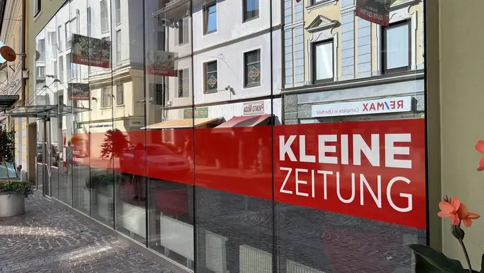 Das Bild zeigt eine Außenansicht des Regionalbüros St. Veit