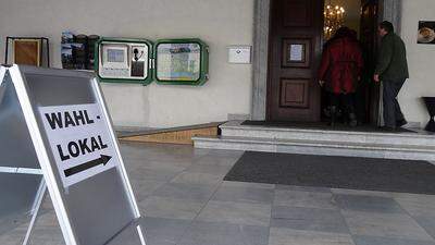 Die Stimmenauszählung in Millstatt soll noch einmal kontrolliert werden, fordert Josef Hofer.
