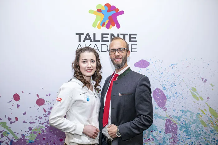 Kathrin Spitaler mit ihrem Trainer Daniel Gröblacher von der Innung