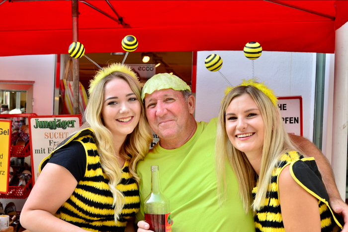 Klicken Sie sich bitte durch die weiteren Bilder!
