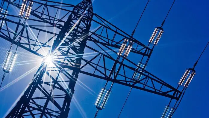 Besonders kleine Verbraucher bis maximal 4 kW zahlen künftig weniger als heute