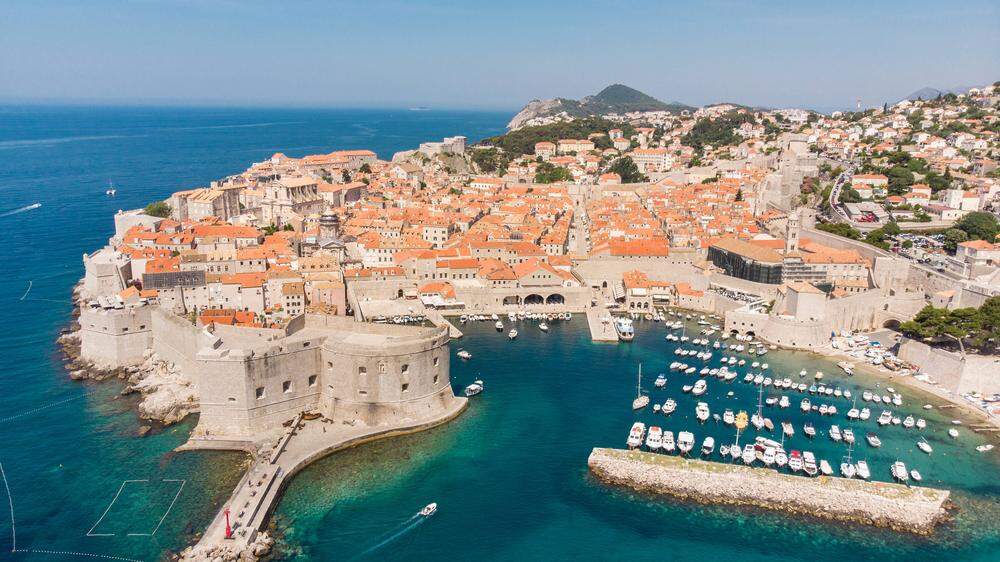 48000 Gästebetten stehen in Dubrovnik 42.000 Einwohnern gegenüber. Laut Bürgermeister &quot;nicht normal&quot;. 