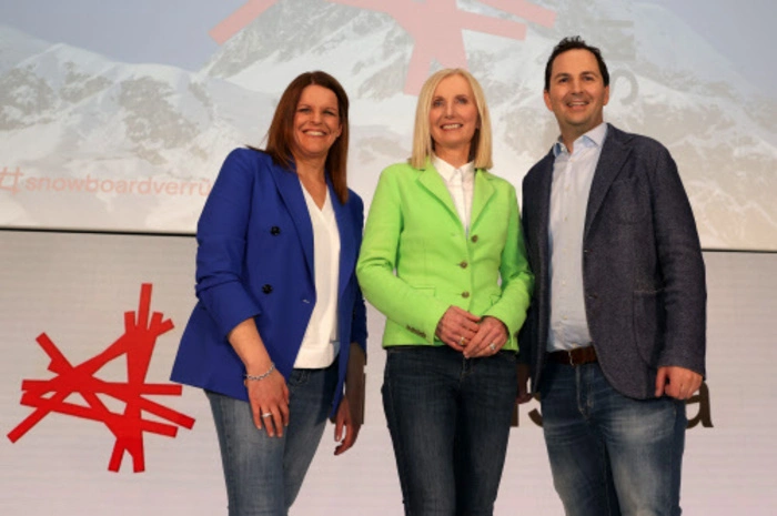 Gemeinsam mit Christiane Gasser und Christian Scherer führte Stadlober durch das Programm.