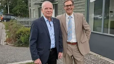 Wechsel in Ossiach: Johann Huber übergibt an Gernot Prinz