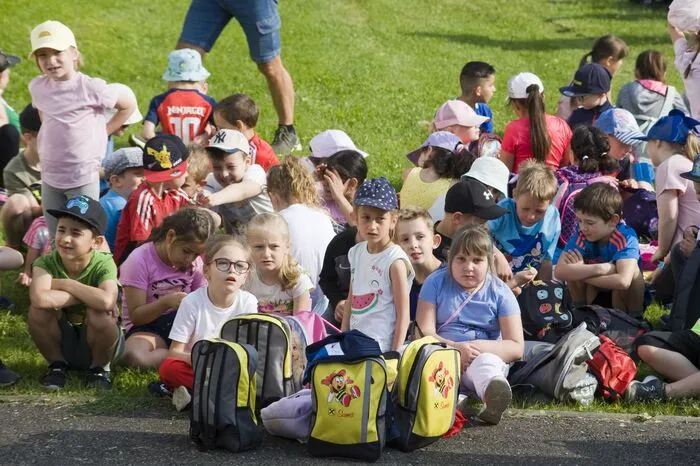 Es gab zwei Laufstrecken, die innere für die Volksschüler, die größere für die älteren Teilnehmer.