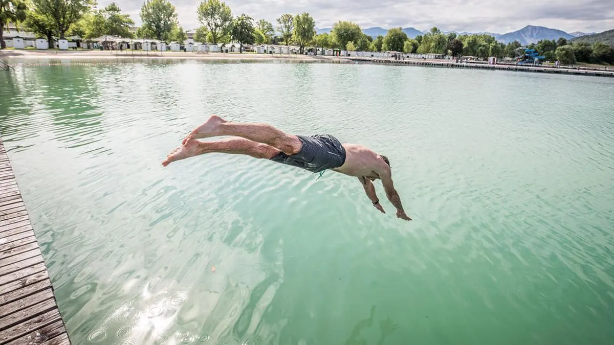 Bei Temperaturen über 20 Grad kann man sich getrost kopfüber ins Wasser stürzen.