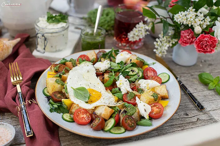 Italienischer Frühstücks-Panzanella