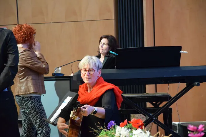 Monika Marginter und Irmgard Neubauer zeigten sich erfreut: "Wir waren mit der Organisationsarbeit schon am Limit, aber das Ergebnis macht uns natürlich sehr glücklich.“ 