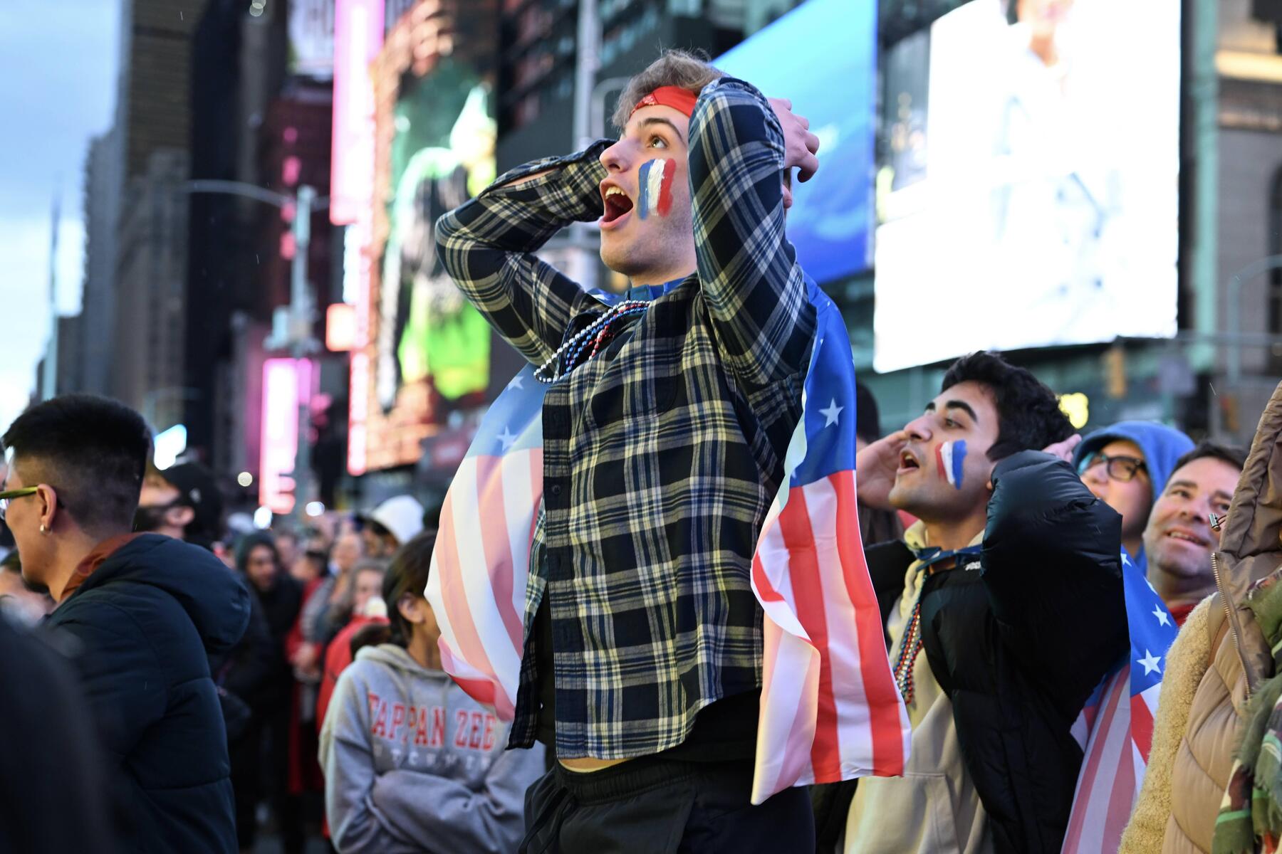 Mitten am Times Square: US-Sender schreibt verrückten WM-Job aus