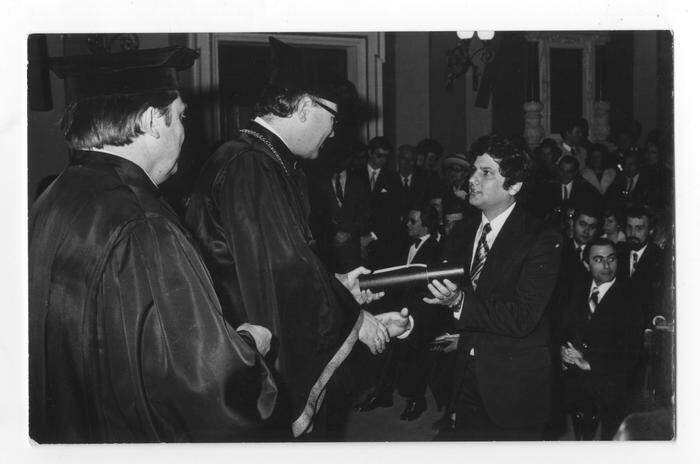 Yousef Haririan bei seiner Graduierung an der TH Graz, Graz, 1975