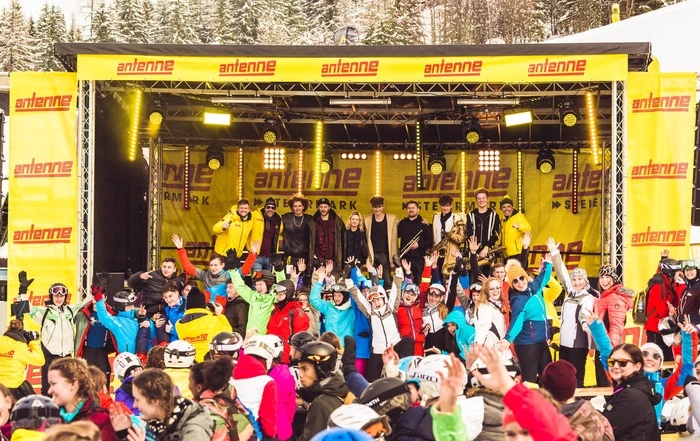 In der Party Area auf der Kessler Alm ist gute Stimmung garantiert