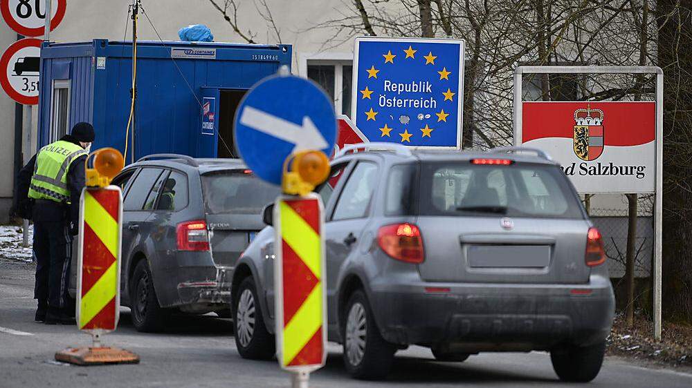 Der Fahrer ignorierte die Grenzkontrolle bei der Einreise nach Salzburg