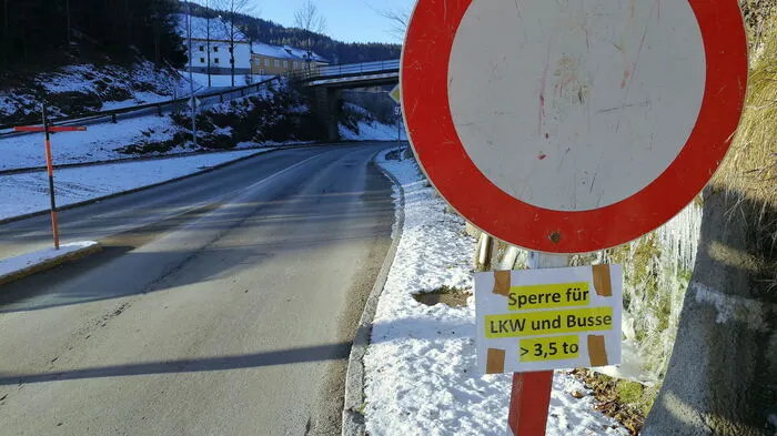 Die B 97 ist zwischen Murau und St. Georgen am Kreischberg...