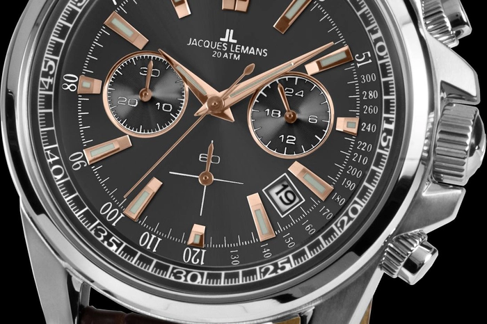 3 Jacques Lemans-Uhren Serie „Classic“: Einzigartige Eleganz, kombiniert mit hochwertiger Qualität. So lässt sich die Serie „Classic“ von Jacques Lemans beschreiben. Besondere Details und Materialien sind wesentliche Elemente. WERT je Uhr: EUR 199,00Zur Verfügung gestellt von JACQUES LEMANS GmbH, Jacques Lemans Straße 1, 9300 St. Veit an der Glan