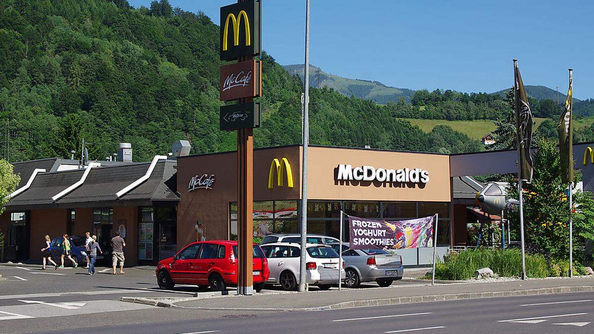 Der McDonald's in Bruck bleibt