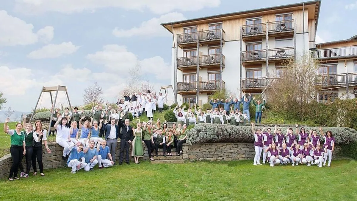 Das Team des Retter Bio-Natur-Resorts in Pöllauberg freut sich auf die Wiedereröffnung (das Foto ist aber schon vor Corona entstanden) 