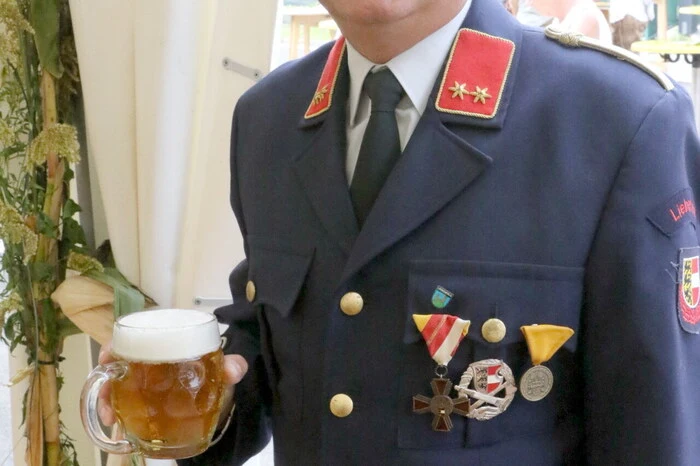 In Feierstimmung gesichtet wurden unter anderen FF-Kommandant Hubert Galler (Foto) mit Stellvertreter Ernst Moser, Video-Profi Valentin Ptok, Unternehmer Bruno Gössinger sowie Bürgermeister Klaus Köchl und Bundesrätin Sandra Lassnig. 