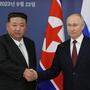 Kim Jong-un und Wladimir Putin | Nordkoreas Diktator Kim Jong-un bei einem Treffen mit dem russischen Präsidenten Wladimir Putin im Vorjahr in Russland