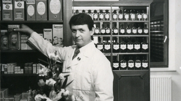 1983 eröffnete Herbert Ribul die Andreas Apotheke in Anger.