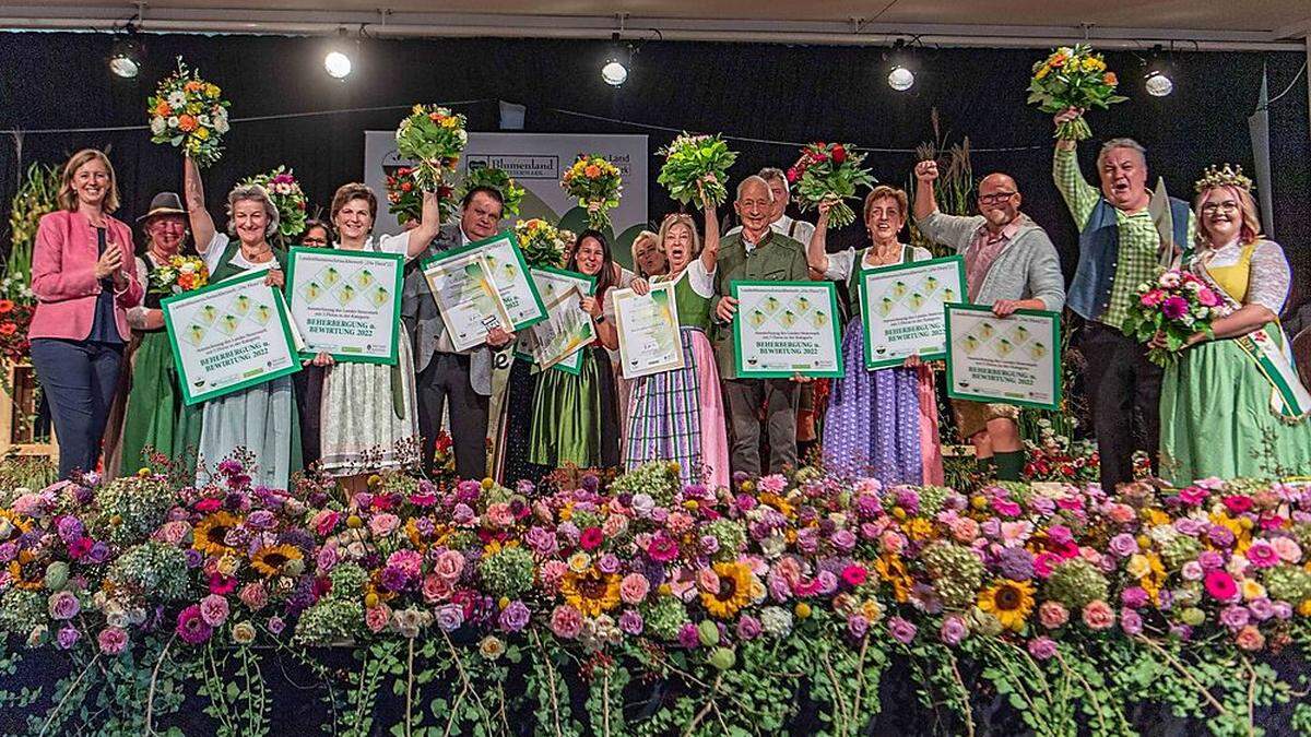 37.000 Teilnehmer waren wieder dabei und verwandelten die Steiermark in eine farbenfrohe Blütenpracht - hier die Gewinner der Kategorie Beherbergung und Bewirtung