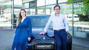 Julia und Thomas Harmtodt leiten das Autohaus in Grafendorf