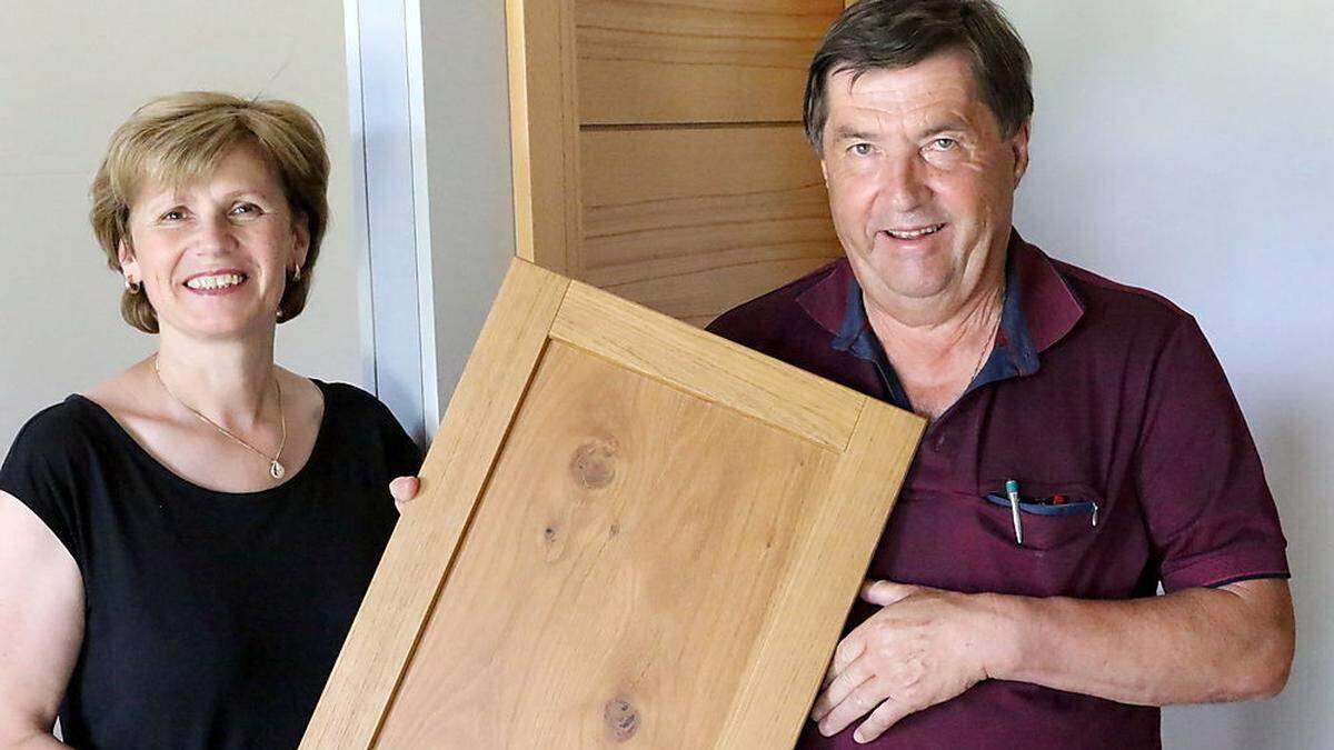 Elisabeth und Hannes Prasser veredeln seit 35 Jahren den Rohstoff Holz   