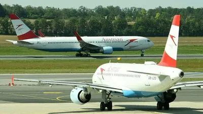 Die AUA-Flugzeuge müssen vorerst am Boden bleiben