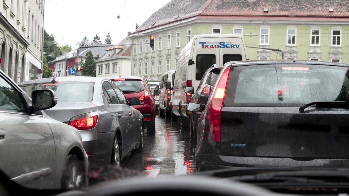 Die Beschwerde soll verkehrsbeschränkende Maßnahmen vorantreiben