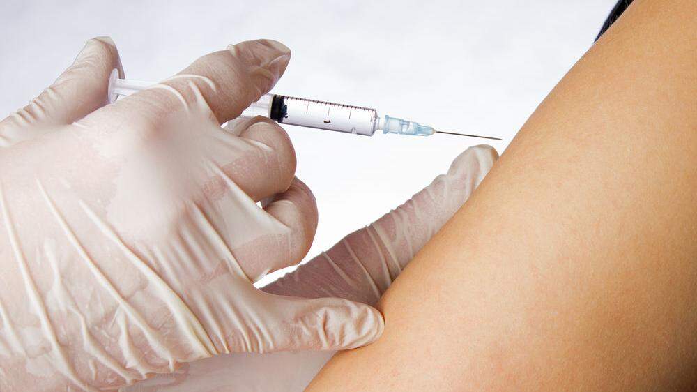Statt der Impfung stecken sich manche bewusst bei Infizierten mit Covid-19 an