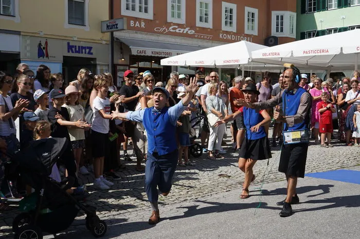 Klicken Sie sich durch die Bilder...
