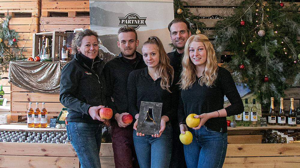 Sie gewannen den Innovationspreis vergangenes Jahr: die Familie Weissensteiner vulgo Veitlbauer