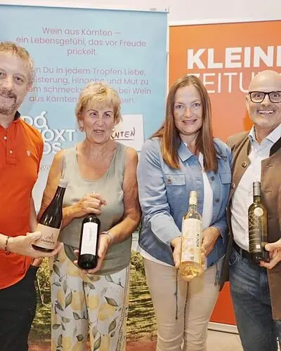 Alexander Egger (Bio Weinbau Sternberg), Ernstine Berger (Die Grafenbergerin), Christiane Obereder-Nazar (Weinbau Köck) und Robert Mack (Karolinger Weinbau)