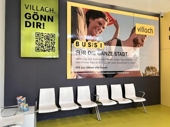 In der klimatisierten Wartehalle am Hans-Gasser-Platz kann auch gestillt werden. Geöffnet hat sie bis 20 Uhr