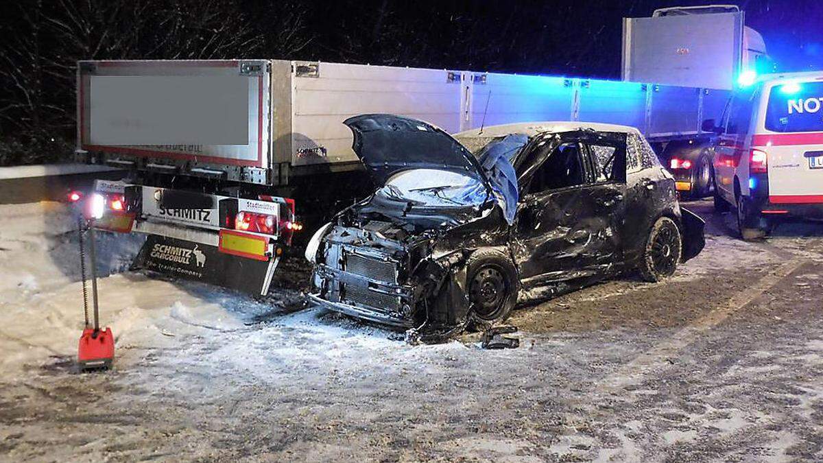 Unfall zwischen Leoben und Niklasdorf 