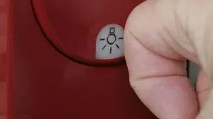 Licht aus! So oft es geht - ist die Devise in Zeiten des Strompreishochs