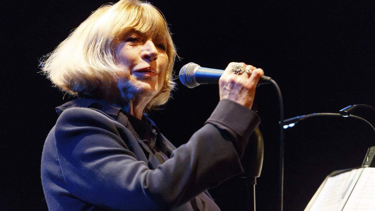 Marianne Faithfull: „Werde nie mehr singen können“