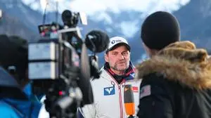 OBERSTDORF,GERMANY,27.DEC.25 - NORDIC SKIING, SKI JUMPING - FIS World Cup, Four Hills Tournament, preview. Image shows head coach Andreas Widhoelzl (AUT) during an interview. Photo: GEPA pictures/ Thomas Bachun